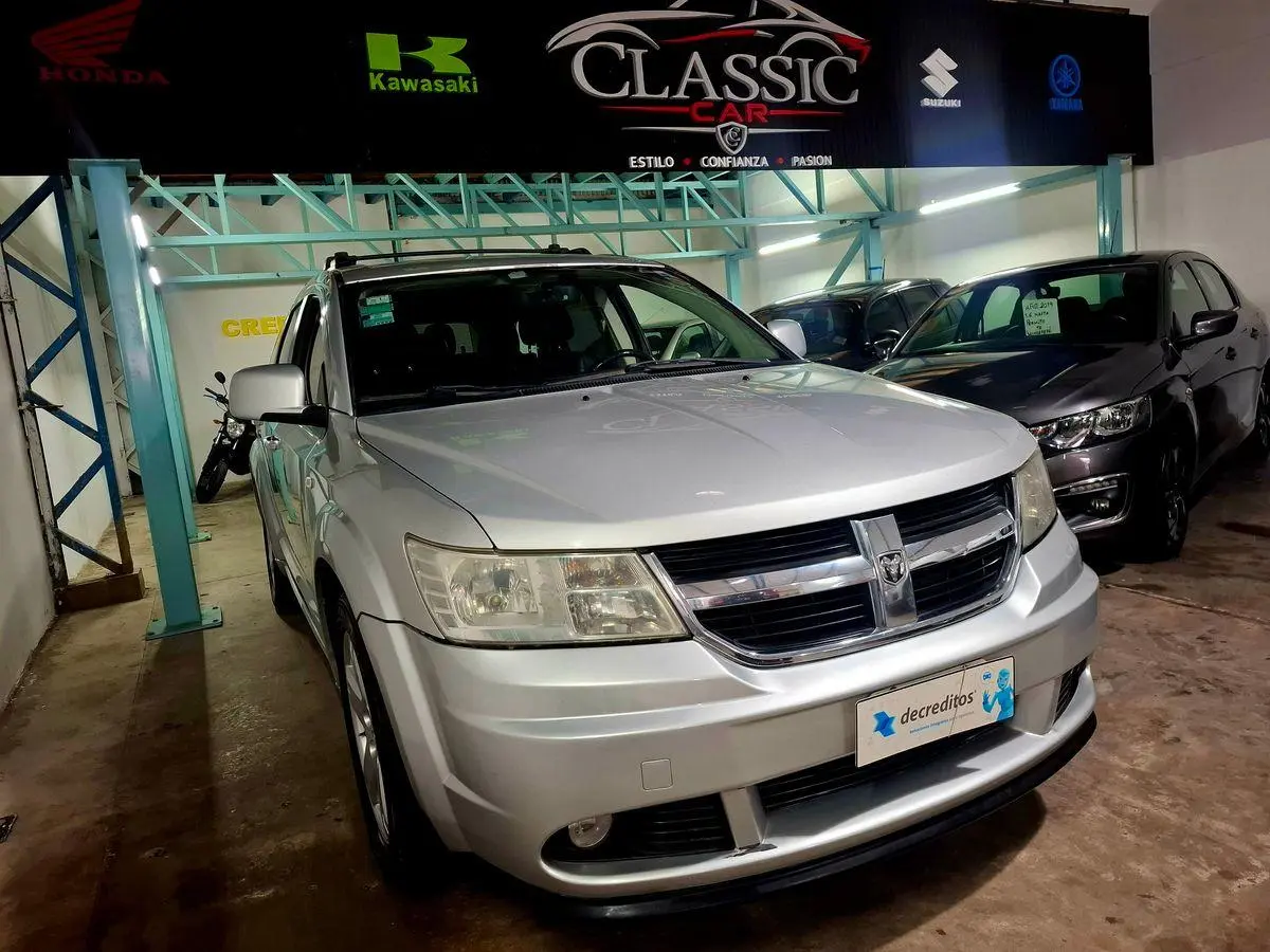 Chrysler Journey 2.7 Rt  2011 - foto 4