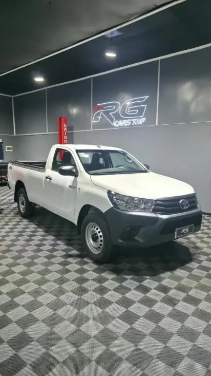 Toyota Hilux L/21 2.4 Chasis 4X2 Tdi Dx   2023 - foto 1