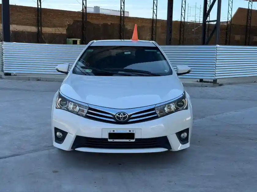 Toyota Corolla 1.8 Xei L/14  2015 - foto 2