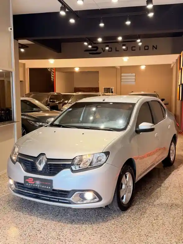 Renault Logan Ii 1.6 16V Privilege  2017 - foto 2