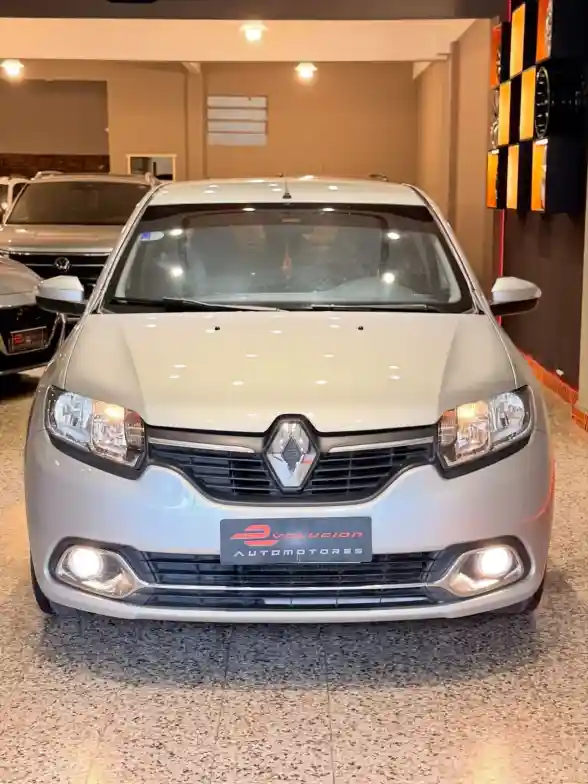Renault Logan Ii 1.6 16V Privilege  2017 - foto 3