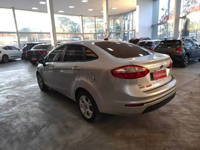 Ford Fiesta  1.6 4P S Plus         (Kd)  2014 - foto 3