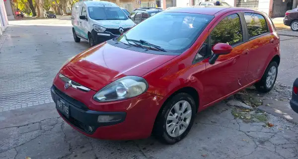 Fiat Punto 1.4 Attractive L/13  2014 - foto 1