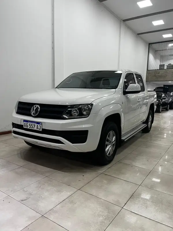 VOLKSWAGEN AMAROK 20TD 4X2 DC TRENDLINE 140HP  L17 2024 - foto 1