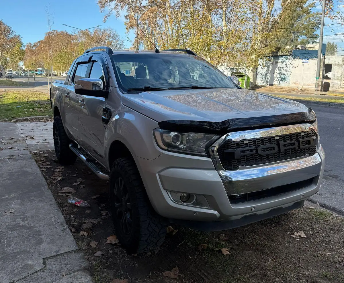 Ford Ranger 3.2 Tdi Dc 4X4 L/16 Ltd  2017 - foto 2