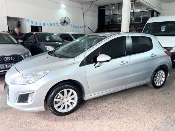 Peugeot 308 1.6  Hdi Active  2014 - foto 2