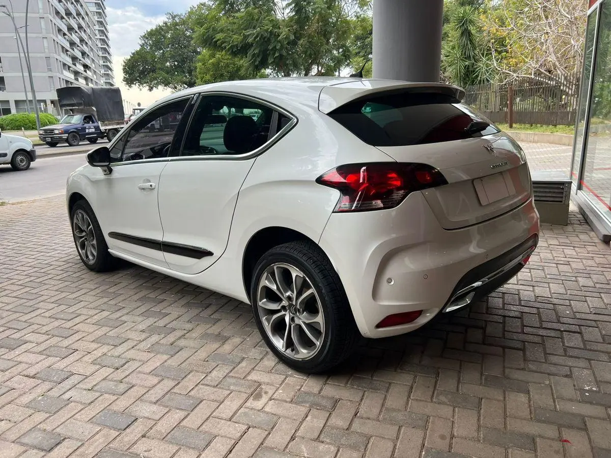Ds Automobiles Ds4 1.6 Thp So Chic  2013 - foto 5