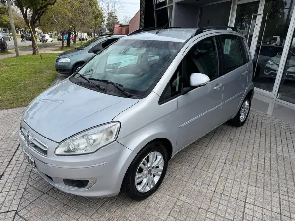 Fiat Idea  1.4 Attractive Top  2015 - foto 1