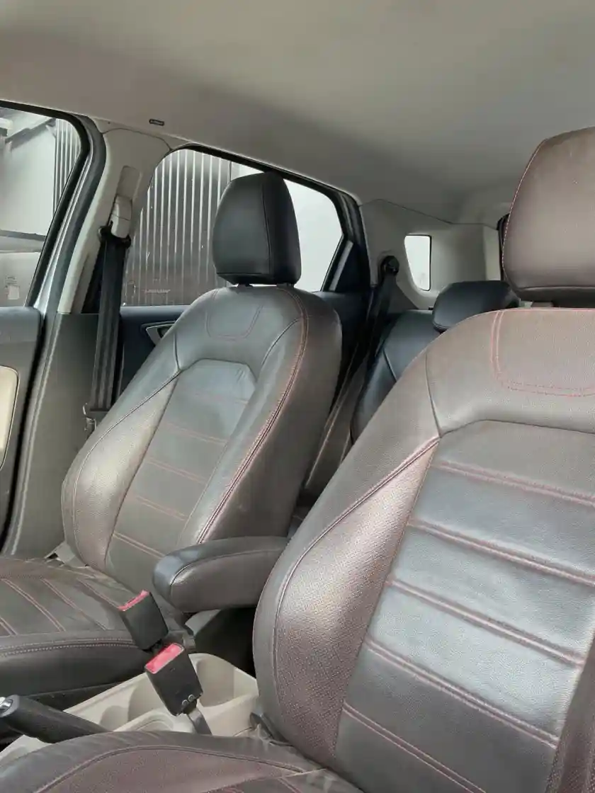 Ford Eco Sport 2.0 Titanium        L/13  2016 - foto 5