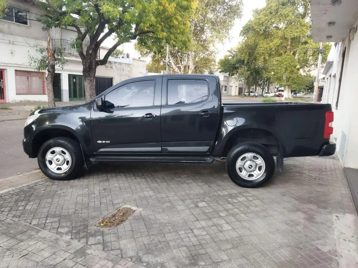 Chevrolet P-Up S10 2.8Td Dc 4X2 Ls      L/14  2015 - foto 4