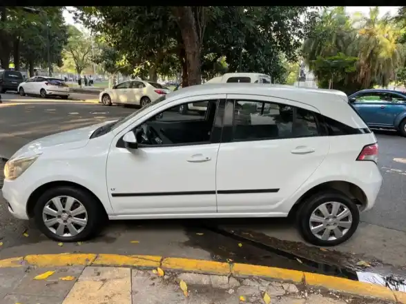 Chevrolet Agile 1.4 Ls                  L/14  2014 - foto 1