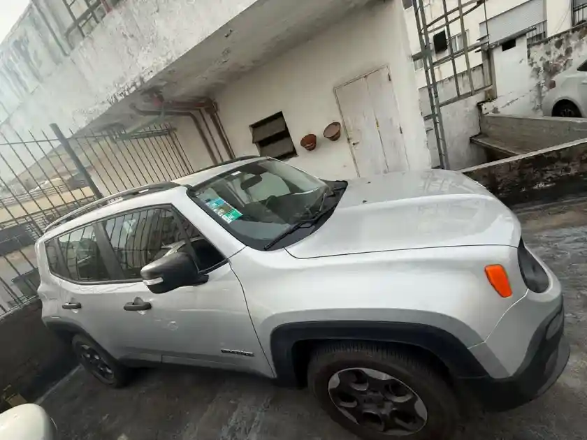 Chrysler Jeep Renegade 1.8 4X2 Sport  2016 - foto 2
