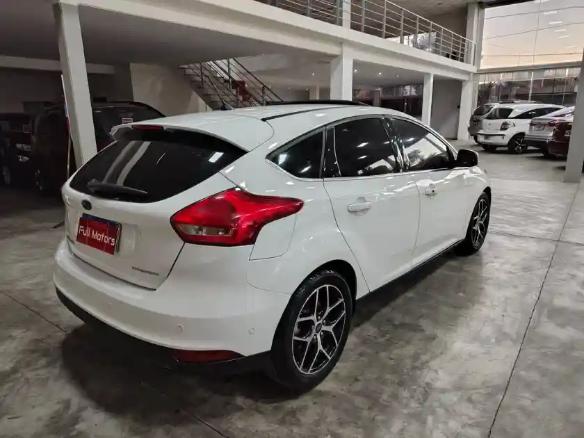 Ford Focus L/16 2.0 5 P Titanium Power  2018 - foto 4
