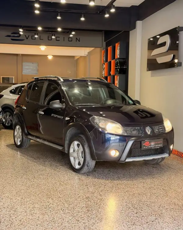 RENAULT SANDERO STEPWAY 1.6 CONFORT 2011 - foto 1