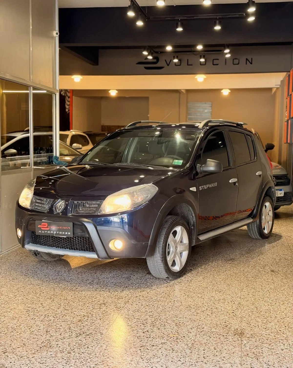 Renault Sandero Stepway 1.6 Confort  2011 - foto 2