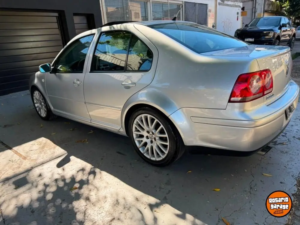 Volkswagen Bora 1.8 T.  Highline L/07  2012 - foto 3