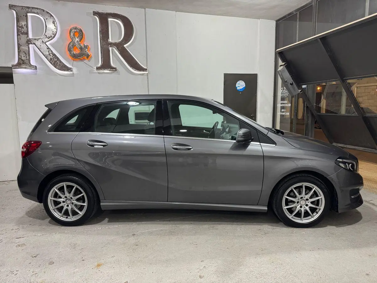Mercedes Benz B 200 Edition Urban Aut  2017 - foto 2