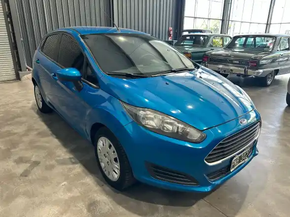 Ford Fiesta  1.6 5P S              (Kd)  2016 - foto 3