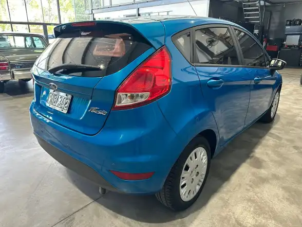 Ford Fiesta  1.6 5P S              (Kd)  2016 - foto 4