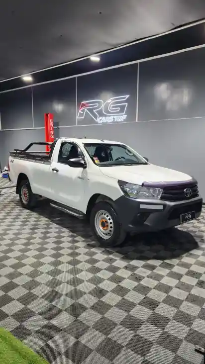 Toyota Hilux L/20 2.4 Sc 4X4 Tdi Dx  2023 - foto 1