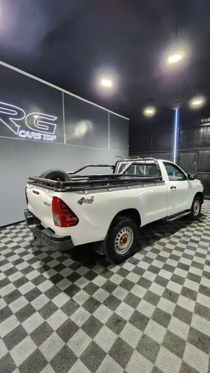 Toyota Hilux L/20 2.4 Sc 4X4 Tdi Dx  2023 - foto 4