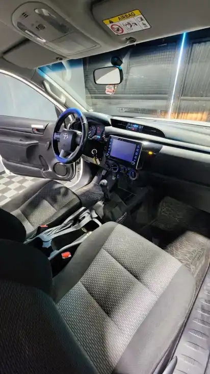 Toyota Hilux L/20 2.4 Sc 4X4 Tdi Dx  2023 - foto 5