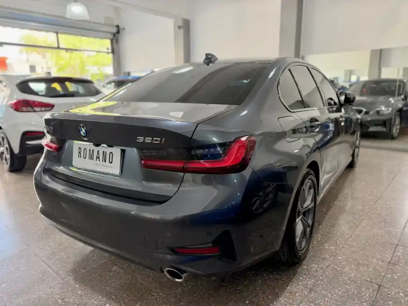 Bmw 320I Sedan Sportline L/19  2022 - foto 5