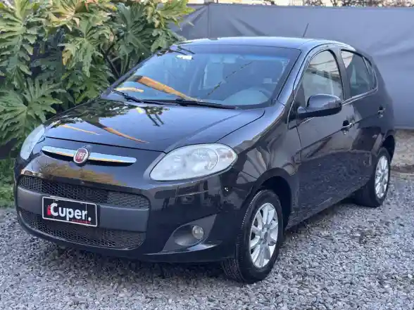 FIAT PALIO 1.4 5 P ATTRACTIVE L/14 2014 - foto 1