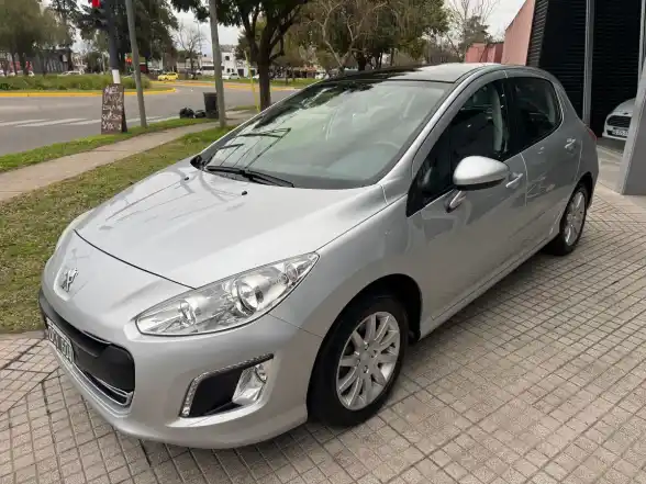 Peugeot 308 1.6 Allure Nav  2014 - foto 1