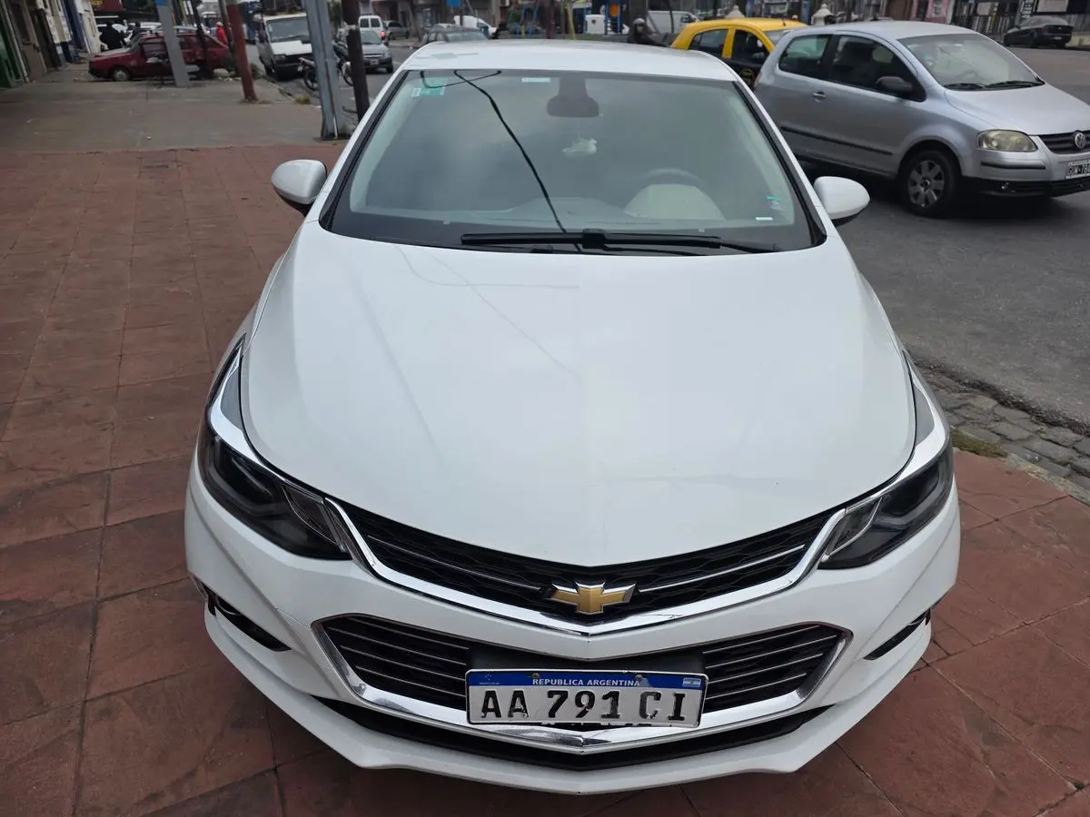 Chevrolet Cruze 1.4 4 Ptas Ltz  2017 - foto 2