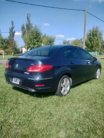 Peugeot 408 2.0 Allure + Nav  2013 - foto 2