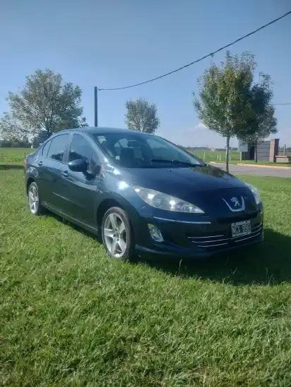 Peugeot 408 2.0 Allure + Nav  2013 - foto 3