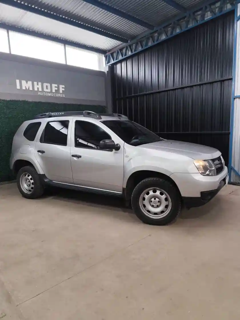 Renault Duster 1.6 4X2 Privilege  L/15  2017 - foto 5