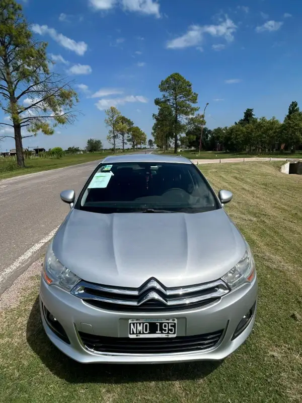 CITROEN C 4 LOUNGE 2.0 I   TENDANCE 2014 - foto 1