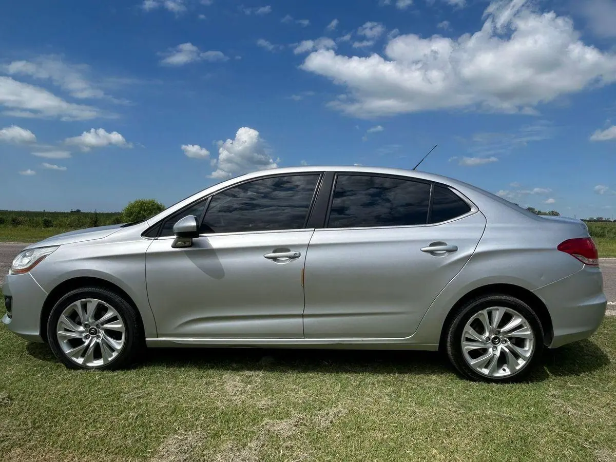 Citroen C 4 Lounge 2.0 I   Tendance  2014 - foto 3