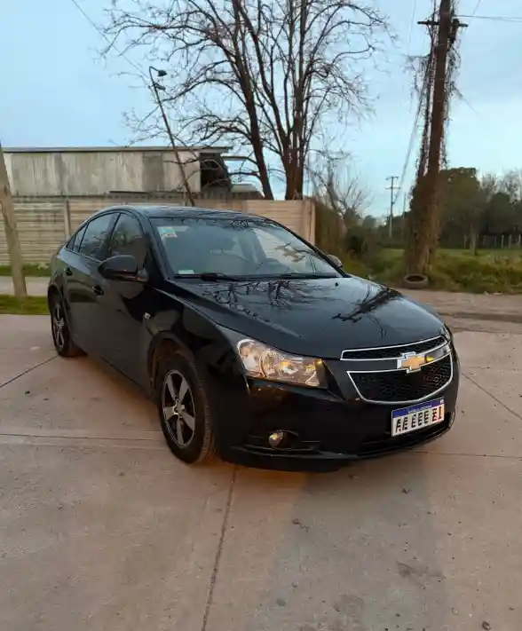 Chevrolet Cruze 1.8 4 Ptas Lt  2011 - foto 4