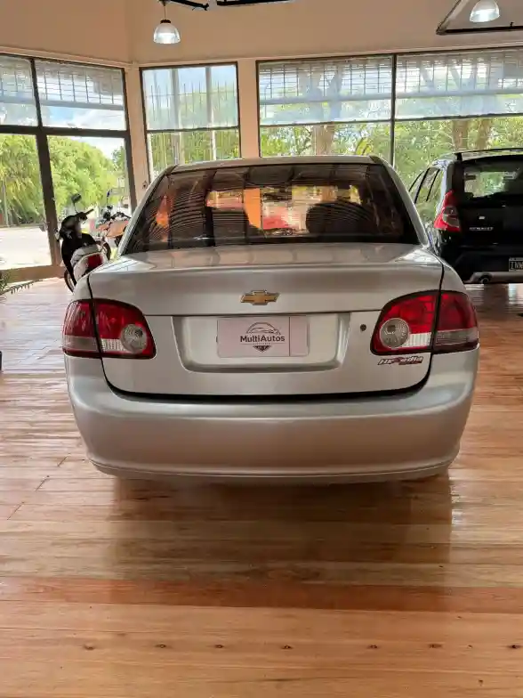 Chevrolet Classic 1.4 4 Ptas Ls Abs Ab Ll  2015 - foto 2