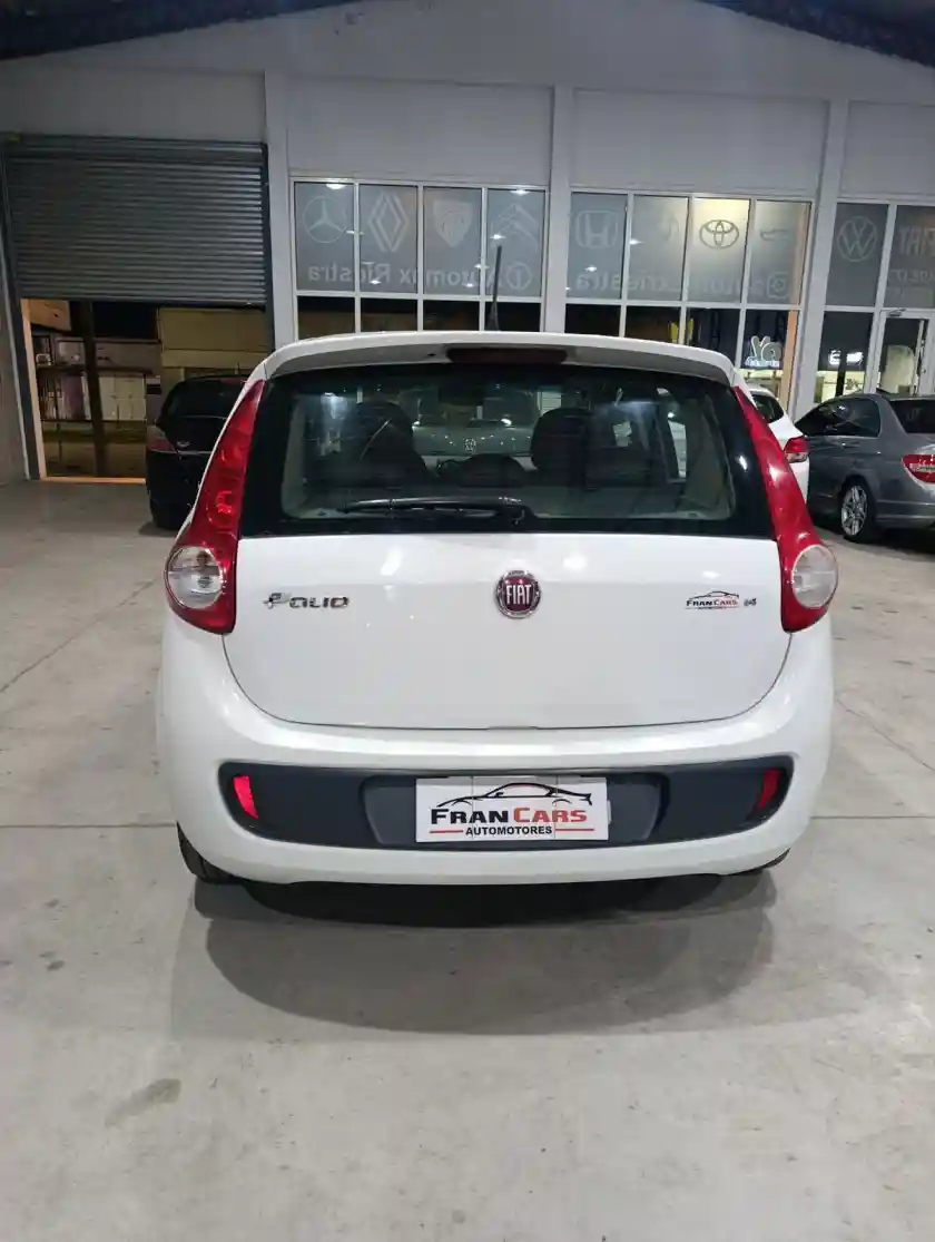 Fiat Palio 1.4 5 P Attractive L/14  2015 - foto 3