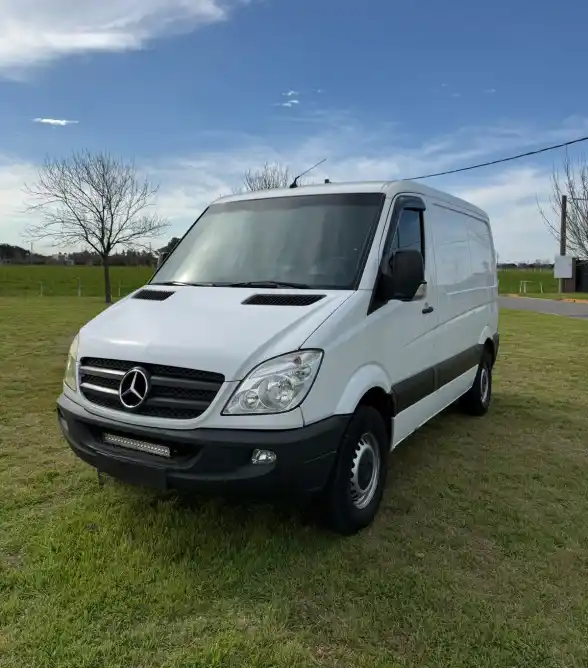 Mercedes Benz Sprinter 411 Street Furgon 3250 V2  2013 - foto 1
