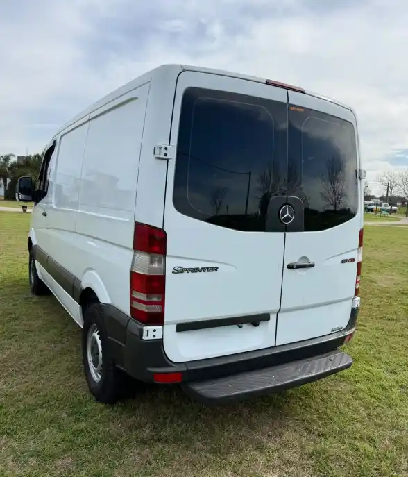 Mercedes Benz Sprinter 411 Street Furgon 3250 V2  2013 - foto 4