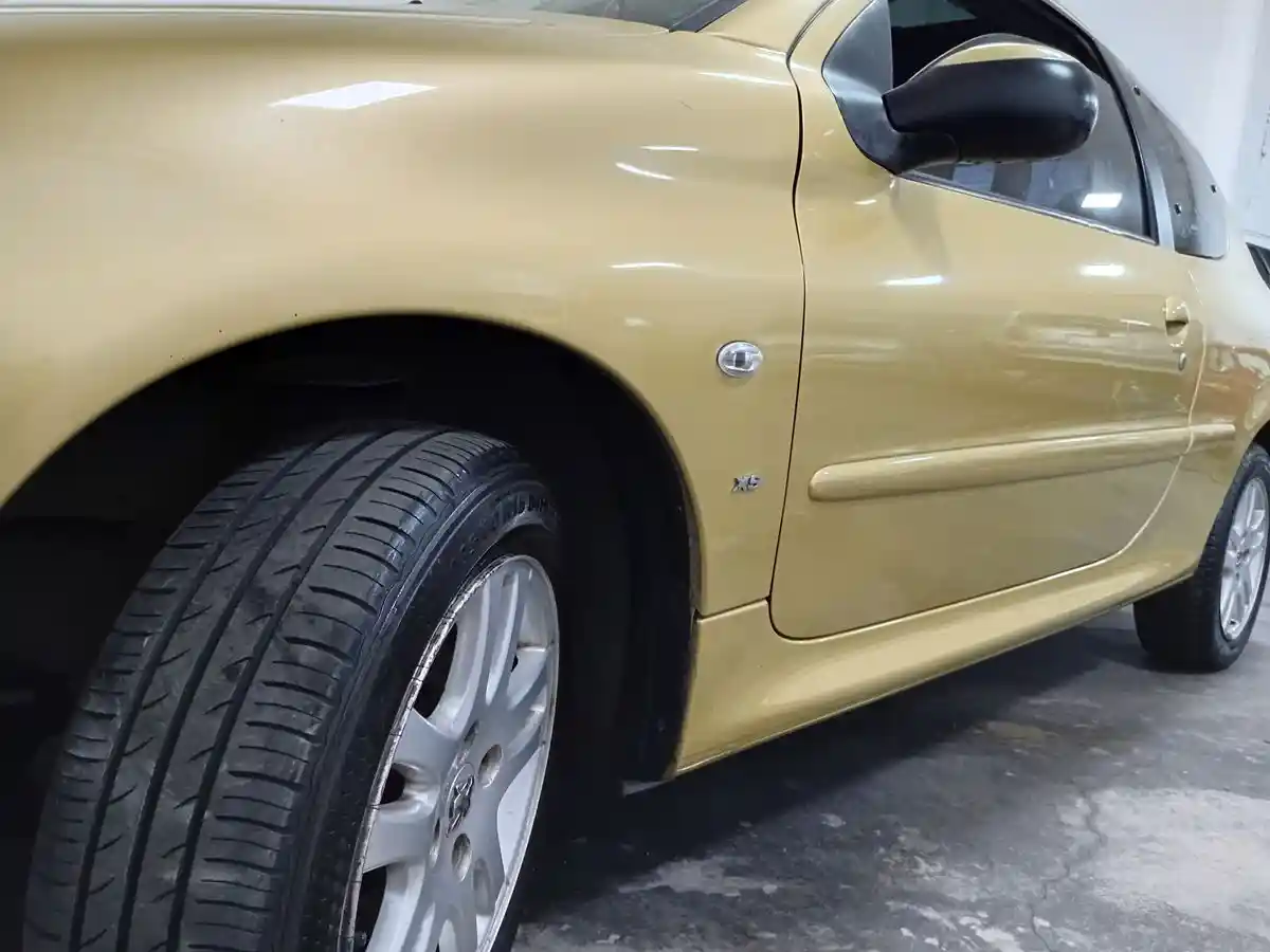 Peugeot 206 1.6 3 Ptas Xs Premium  2008 - foto 3