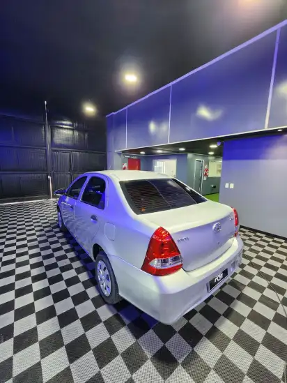 Toyota Etios 1.5 4 Ptas X  6Mt       L/18  2023 - foto 4