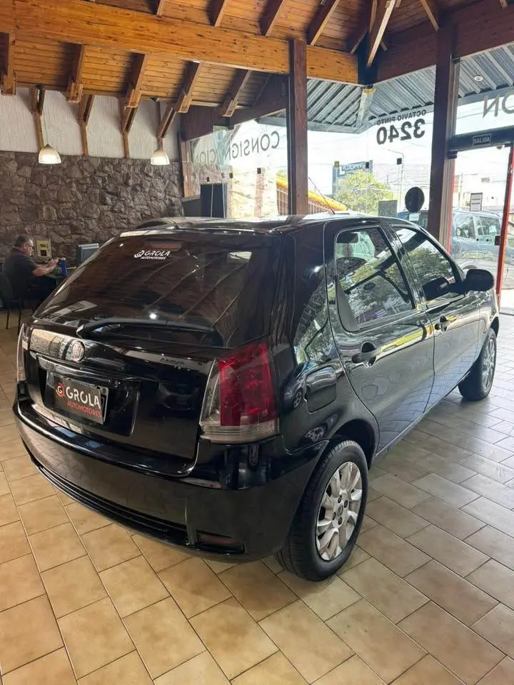 Fiat Palio 1.4 5 P Attractive L/12 Top  2013 - foto 4