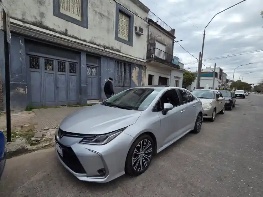 Toyota Corolla 2.0 Se-G L/20 Cvt  2020 - foto 2
