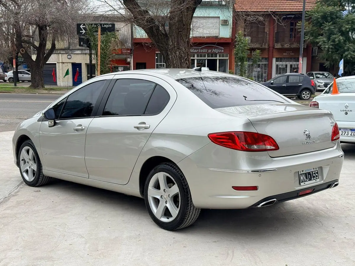 Peugeot 408 1.6 Hdi Feline  2013 - foto 3