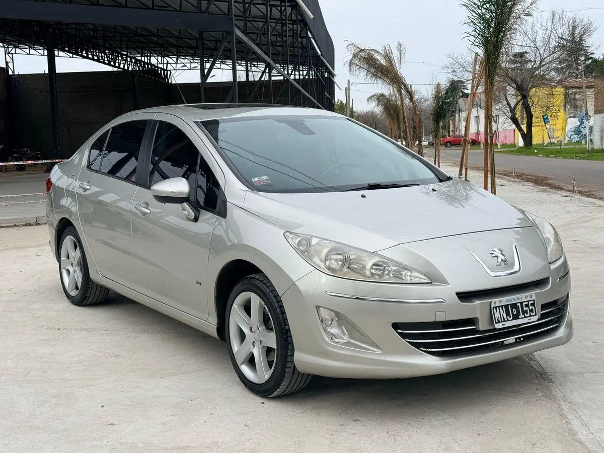 Peugeot 408 1.6 Hdi Feline  2013 - foto 4