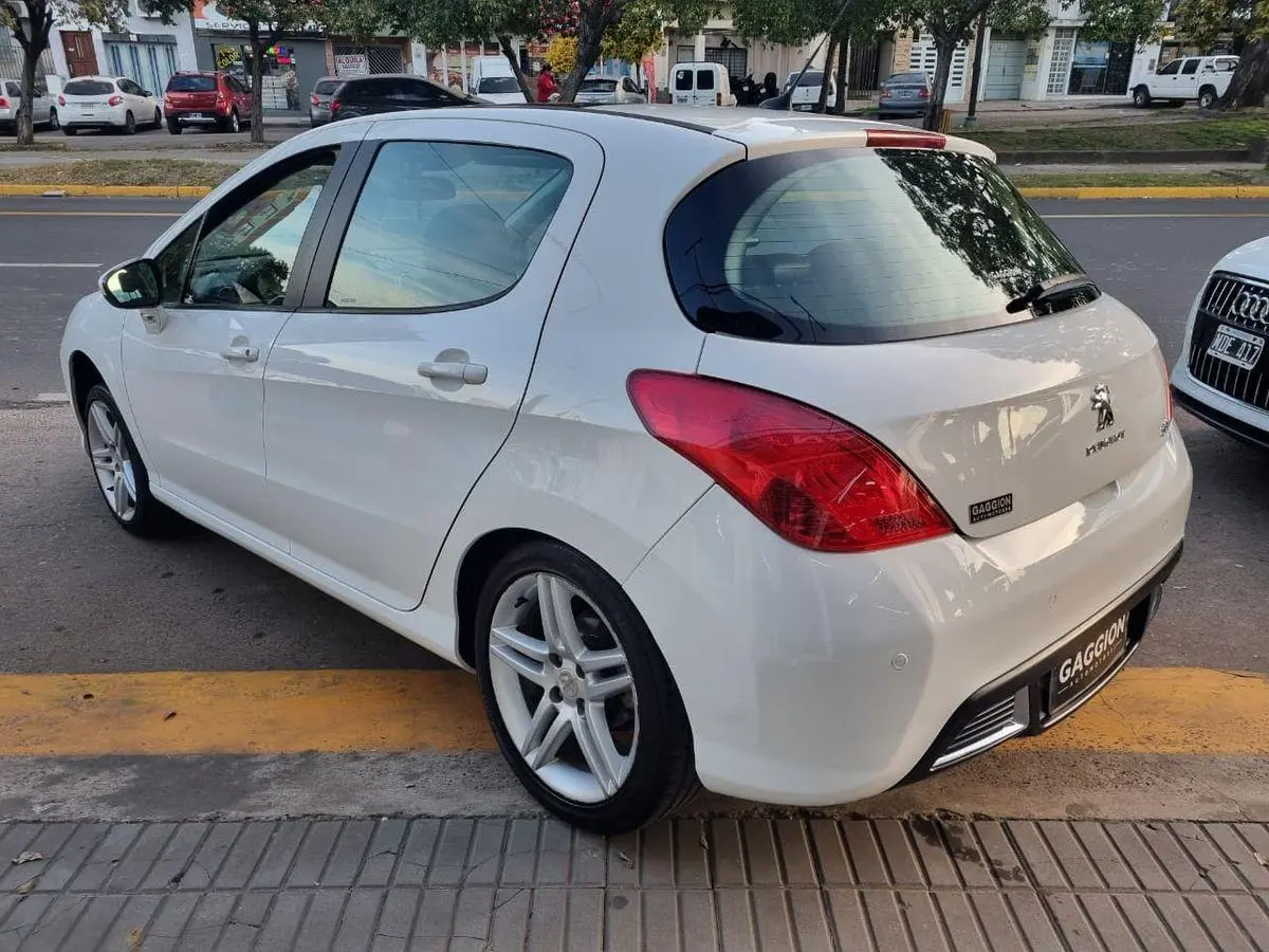 Peugeot 308 2.0 Feline  2013 - foto 5