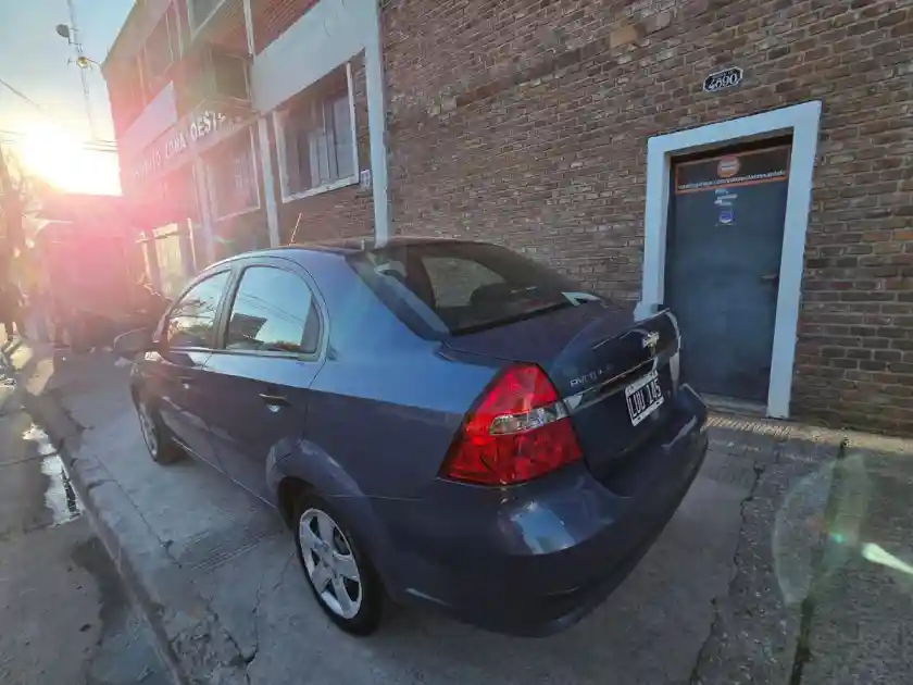 Chevrolet Aveo 1.6 Ls G3  2012 - foto 2
