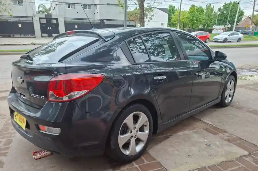 Chevrolet Cruze 1.8 4 Ptas Ltz Aut  2012 - foto 3