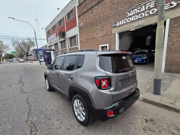 Chrysler Jeep Renegade 1.8 4X2 Sport At  2022 - foto 3